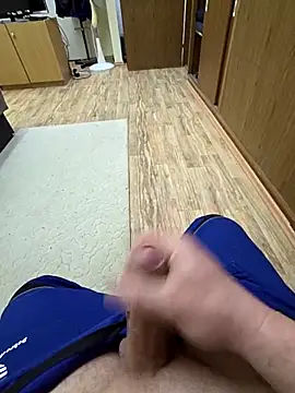 debrbi37 online show from February 4, 3:18 pm