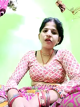 Snapshot of Karishma_cute chatting on October 15, 6:33 am Karishma cute online show from October 15, 6:33 am
