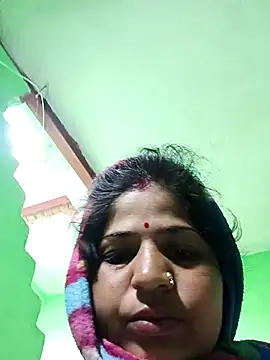 Karishma cute online show from January 10, 3:35 am