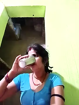Snapshot of Karishma_cute chatting on October 14, 5:46 pm Karishma cute online show from October 14, 5:46 pm