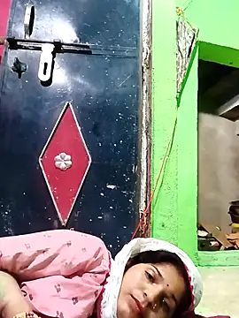 Snapshot of Karishma_cute chatting on October 16, 7:44 pm Karishma cute online show from October 16, 7:44 pm