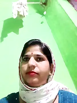 Karishma cute online show from November 16, 12:32 pm