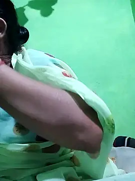 Karishma cute online show from December 2, 11:56 am