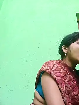 Karishma cute online show from October 24, 4:33 am