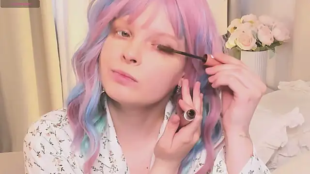 Stacy Starr online show from April 5, 5:47 am