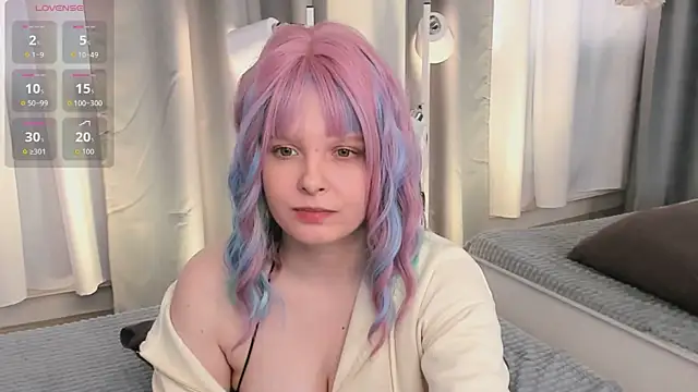 Stacy Starr online show from March 26, 6:11 am