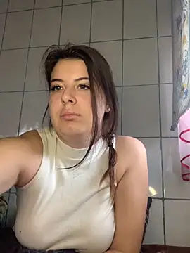 MiraCastellon online show from November 24, 12:05 pm