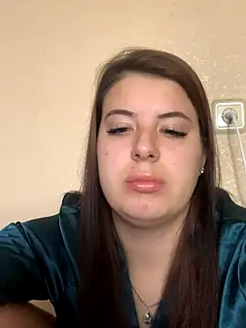 MiraCastellon online show from November 10, 11:26 am