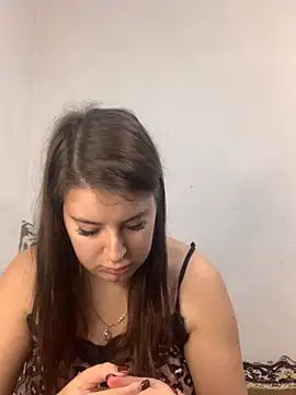 MiraCastellon online show from December 1, 11:33 am