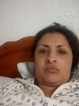 Mariapaula88 online show from November 10, 6:40 am