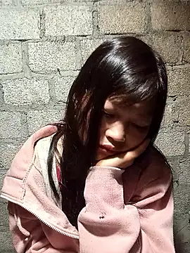 siusiu-00 online show from February 15, 9:25 pm