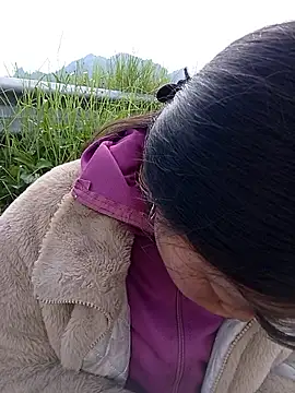 siusiu-00 online show from November 15, 2:37 am