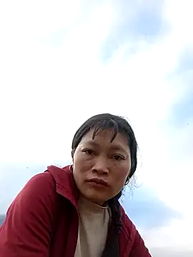 siusiu-00 online show from November 22, 8:24 am