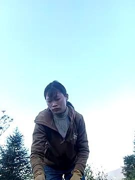 siusiu-00 online show from November 25, 9:20 am