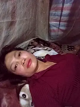 siusiu-00 online show from April 12, 9:40 pm