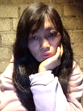 siusiu-00 online show from February 3, 10:37 pm