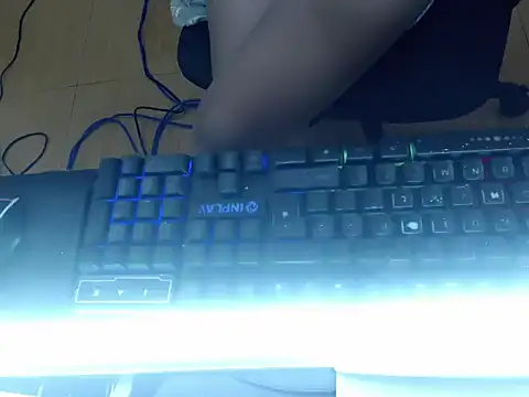 Snapshot of Manddeexx chatting on November 7, 11:59 am Manddeexx online show from November 7, 11:59 am