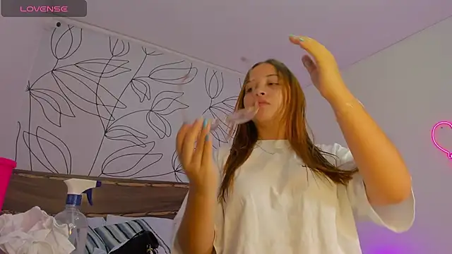 merida 06 online show from November 16, 7:51 pm