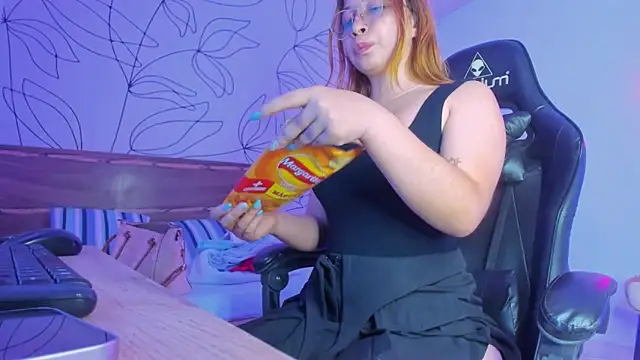 merida 06 online show from October 29, 2:54 am