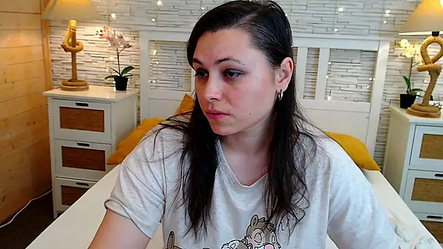 Soft Lilly online show from November 28, 6:02 am