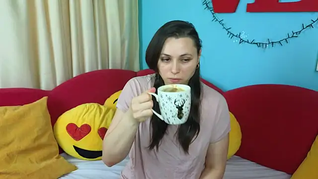 Soft Lilly online show from March 31, 5:31 am