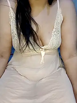 Snapshot of lolo147 chatting on November 25, 5:52 am lolo147 online show from November 25, 5:52 am