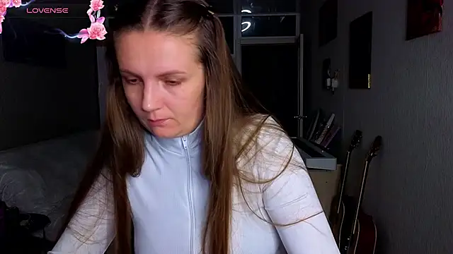 Snapshot of Amy__Leee_ chatting on October 28, 6:07 pm Amy Leee online show from October 28, 6:07 pm