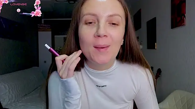 Snapshot of Amy__Leee_ chatting on October 23, 9:35 pm Amy Leee online show from October 23, 9:35 pm