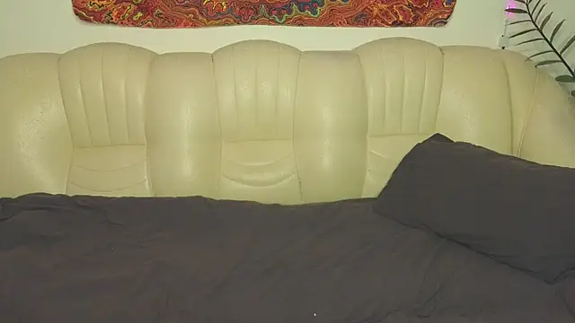 Snapshot of ViolaHight chatting on November 9, 12:36 am ViolaHight online show from November 9, 12:36 am