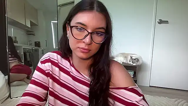 mollyy2006 online show from February 23, 12:12 am