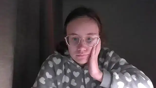 LuckySLove online show from January 6, 6:56 pm