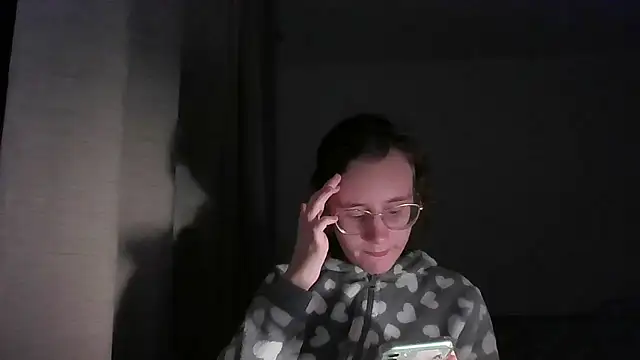 LuckySLove online show from January 17, 9:07 pm