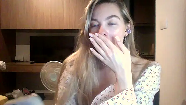 Snapshot of Sygream chatting on January 15, 6:33 pm Sygream online show from January 15, 6:33 pm