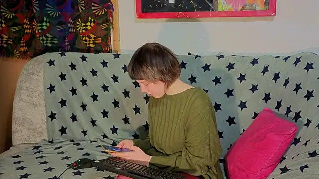 ReincarnatedAngel online show from October 22, 6:07 pm