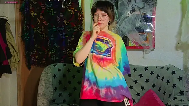 ReincarnatedAngel online show from November 6, 8:35 pm