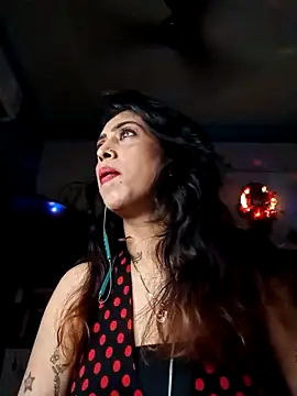 Snapshot of Darling_Annie chatting on October 23, 7:12 pm Darling Annie online show from October 23, 7:12 pm