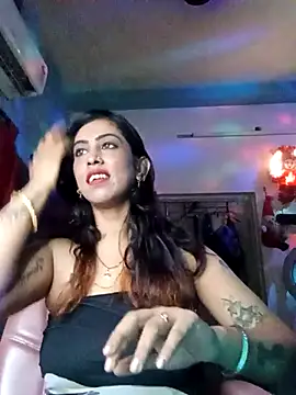 Snapshot of Darling_Annie chatting on November 1, 7:08 pm Darling Annie online show from November 1, 7:08 pm