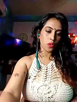 Snapshot of Darling_Annie chatting on October 28, 6:29 pm Darling Annie online show from October 28, 6:29 pm