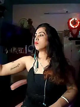 Snapshot of Darling_Annie chatting on November 11, 6:47 pm Darling Annie online show from November 11, 6:47 pm