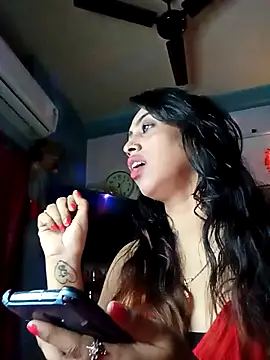 Snapshot of Darling_Annie chatting on December 15, 7:31 pm Darling Annie online show from December 15, 7:31 pm