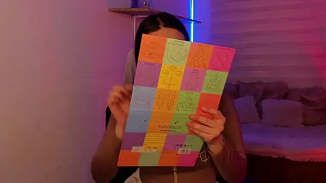 Emily Lindey online show from October 24, 3:27 am