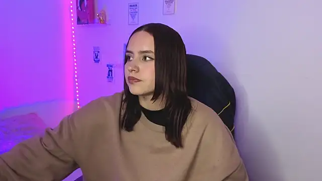 Emily Lindey online show from March 1, 2:11 am