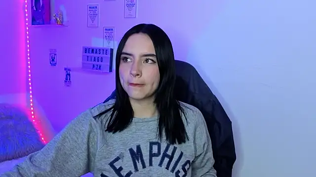 Emily Lindey online show from March 6, 5:35 am