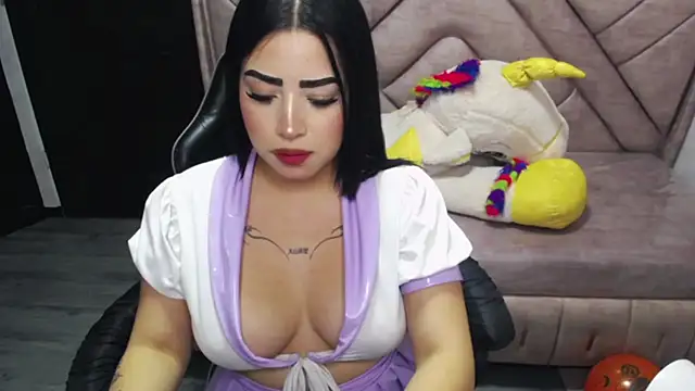 Snapshot of Amaranta_fox_v chatting on October 22, 11:47 pm Amaranta fox v online show from October 22, 11:47 pm