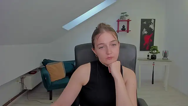 AnneWilsonn online show from May 6, 4:49 am