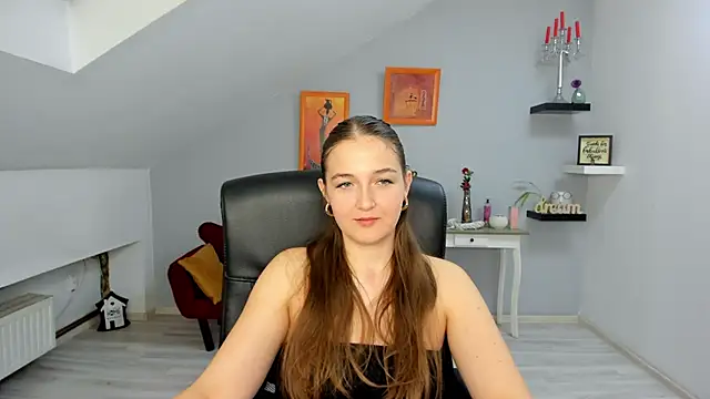 Snapshot of AnneWilsonn chatting on November 13, 1:15 pm AnneWilsonn online show from November 13, 1:15 pm