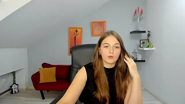 AnneWilsonn online show from October 14, 10:49 am