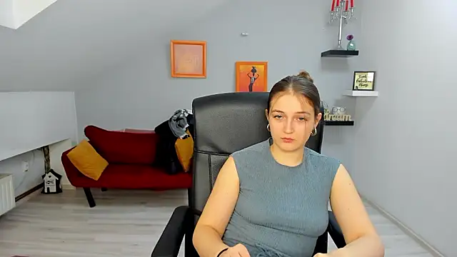 AnneWilsonn online show from February 9, 12:14 pm