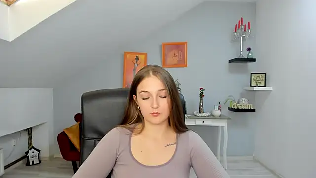 AnneWilsonn online show from October 20, 11:33 am