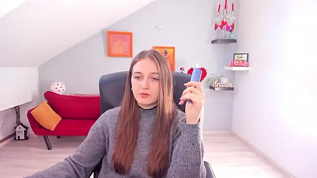 AnneWilsonn online show from February 11, 12:38 pm